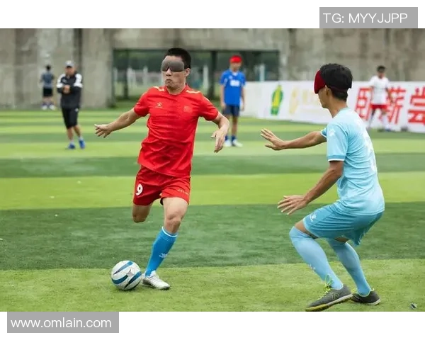 足球巨星为国出征守卫家园荣耀时刻展现热血与责任